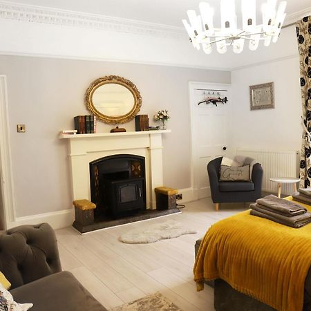 Cameron House - Spacious B Listed Building, Near Falkland, Central East Scotland Auchtermuchty Bagian luar foto